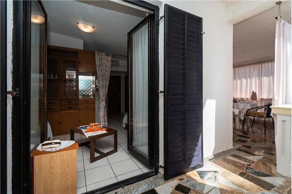 Apartment A2, for 4 persons