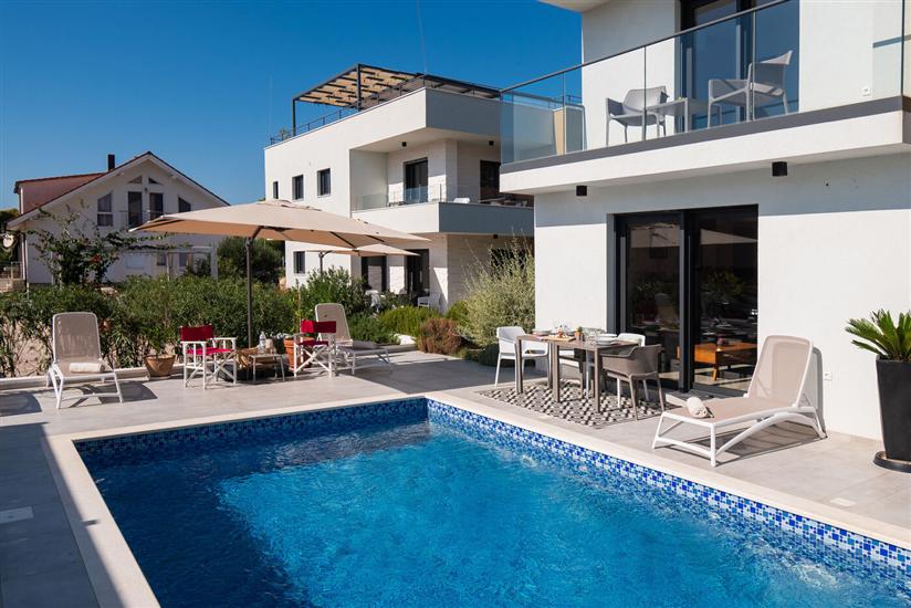 Apartments Villa Adriana II