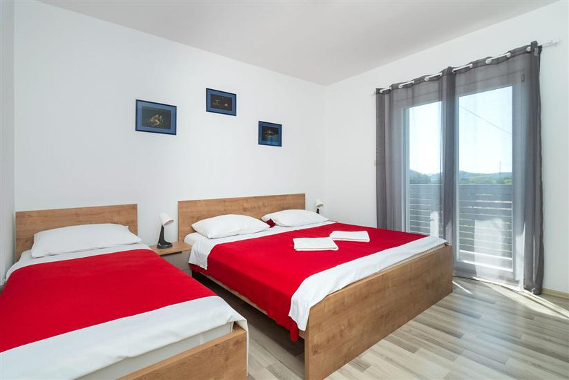 Apartment A1, for 8 persons