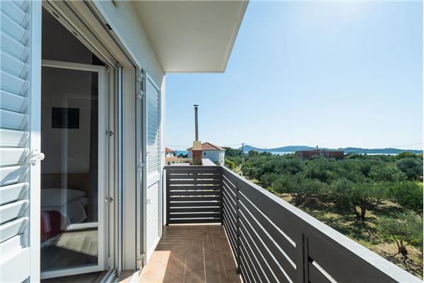 Apartment A1, for 8 persons