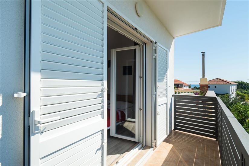 Apartment A1, for 8 persons