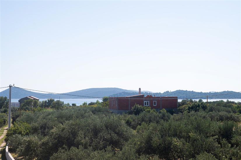 Apartment A1, for 8 persons