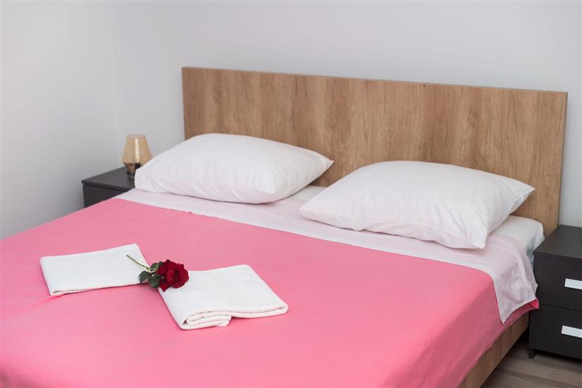 Apartment A1, for 8 persons