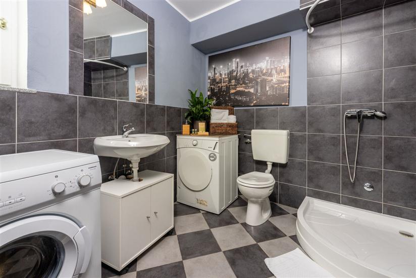 House A1, for 7 persons