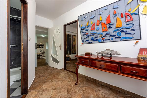 House A1, for 7 persons