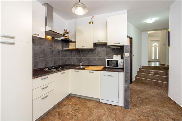 House A1, for 7 persons