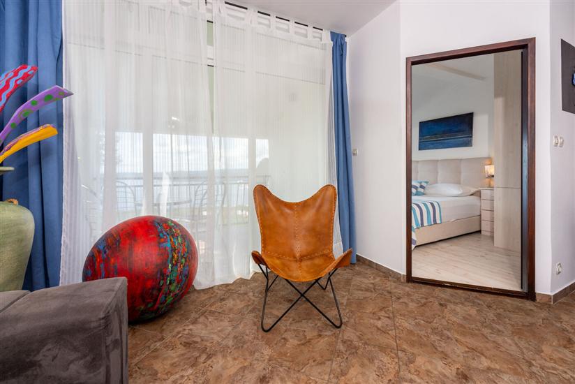 House A1, for 7 persons