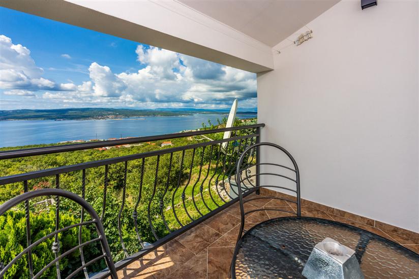 House A1, for 7 persons