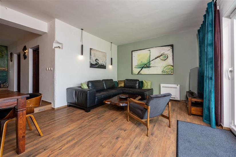 House A1, for 7 persons