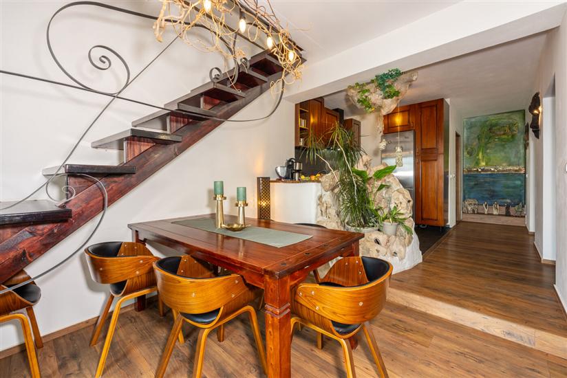 House A1, for 7 persons