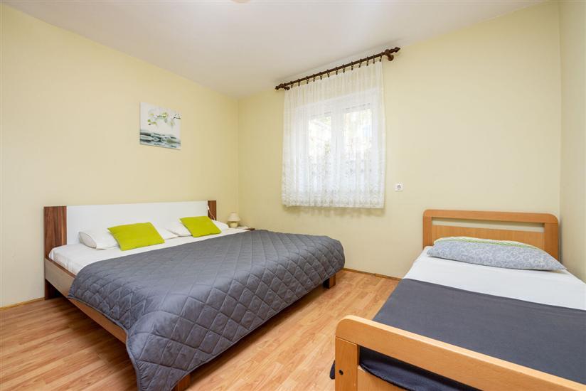 Apartment A2, for 4 persons