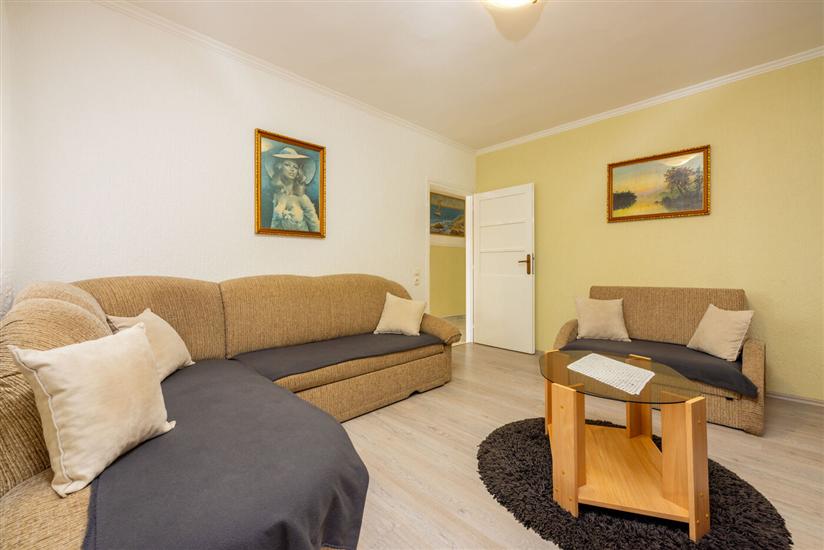 Apartment A2, for 4 persons