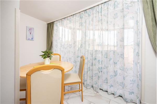 Apartment A2, for 4 persons