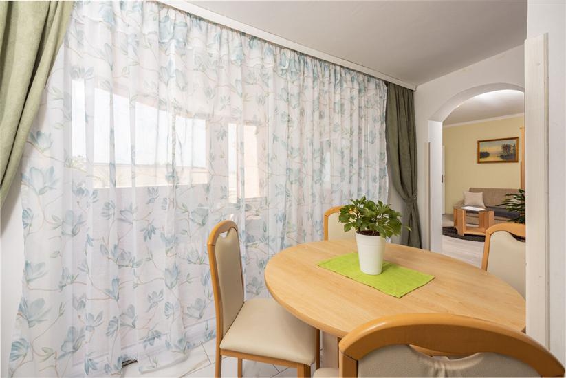 Apartment A2, for 4 persons