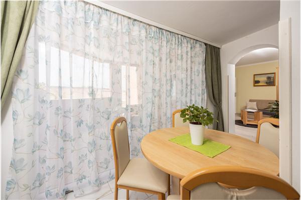 Apartment A2, for 4 persons