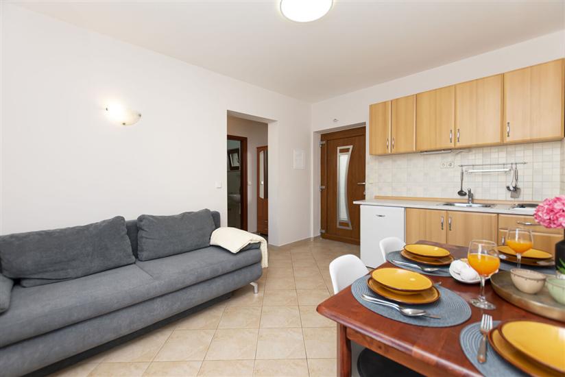 Apartment A2, for 4 persons