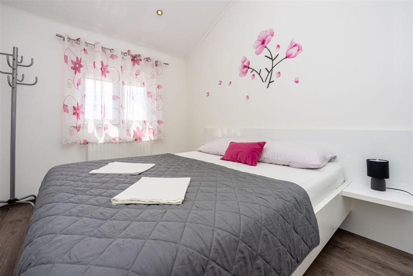 Apartment A3, for 6 persons