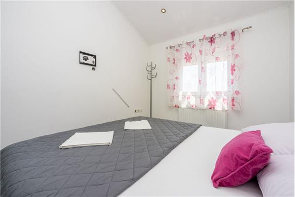 Apartment A3, for 6 persons