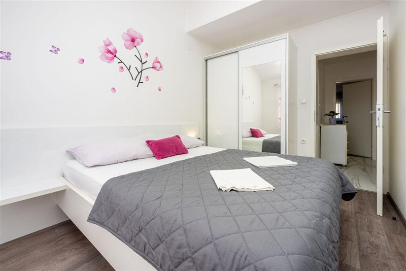 Apartment A3, for 6 persons