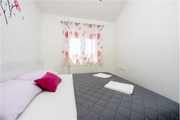 Apartment A3, for 6 persons