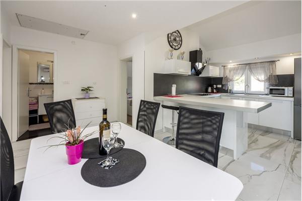 Apartment A3, for 6 persons