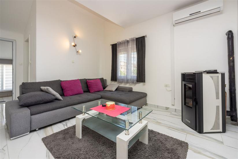 Apartment A3, for 6 persons