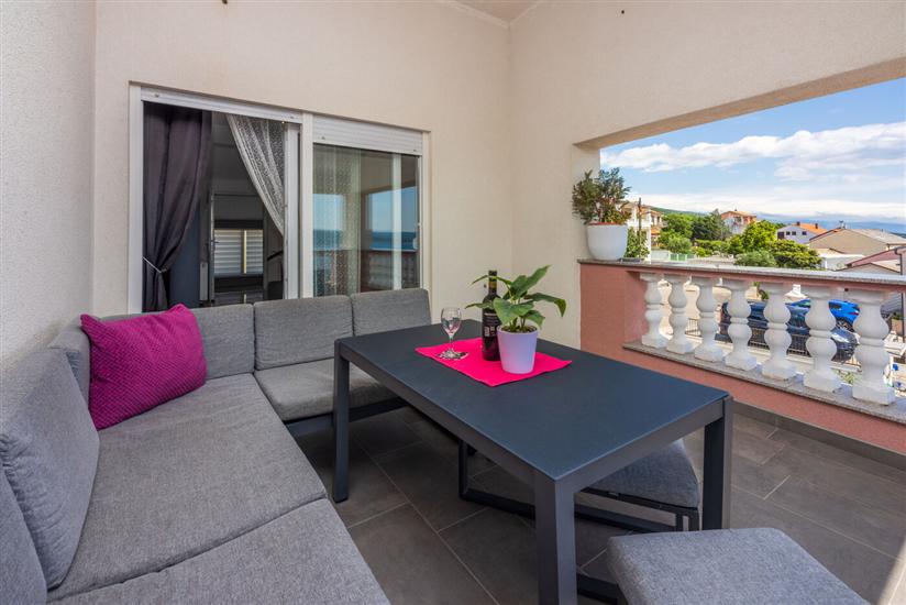 Apartment A3, for 6 persons