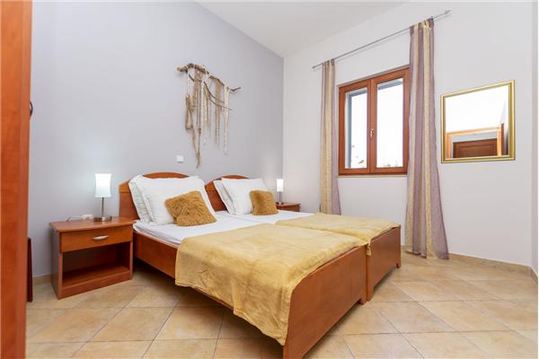 Apartment A4, for 4 persons