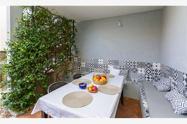 Apartment A4, for 4 persons