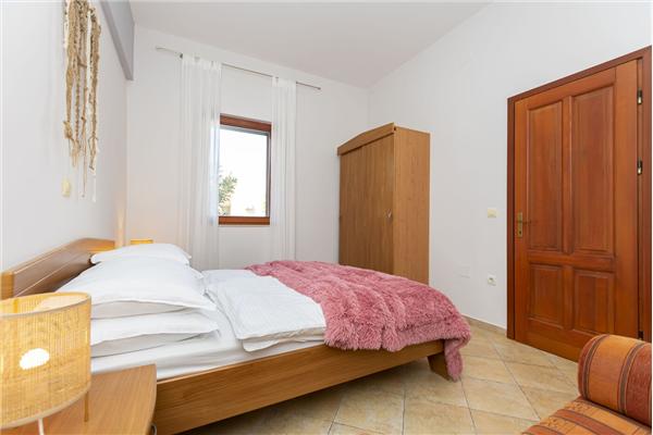 Apartment A5, for 4 persons