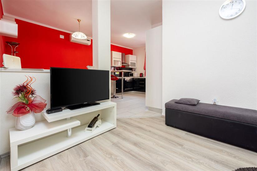Apartment A1, for 5 persons