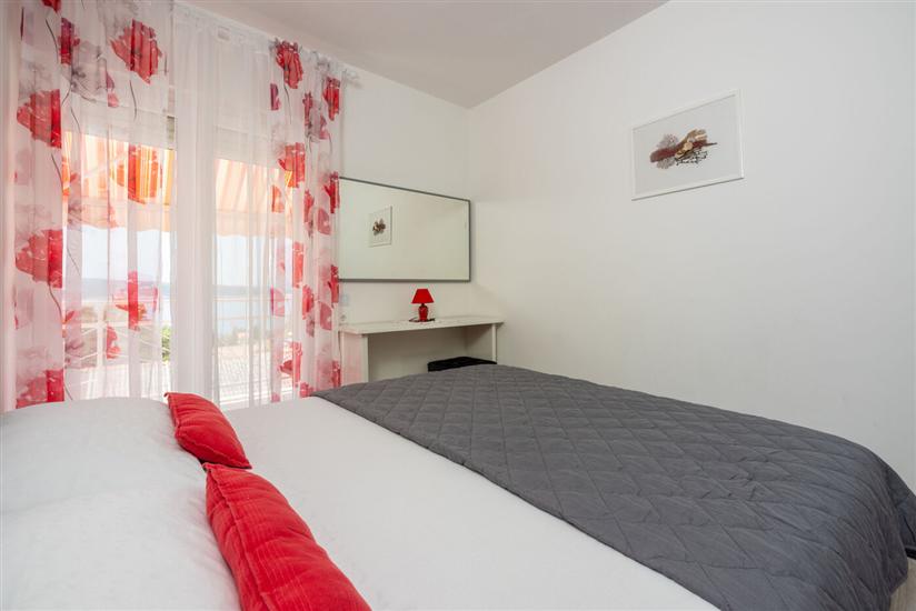 Apartment A1, for 5 persons