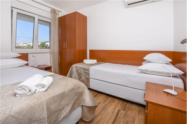 Apartment A3, for 5 persons