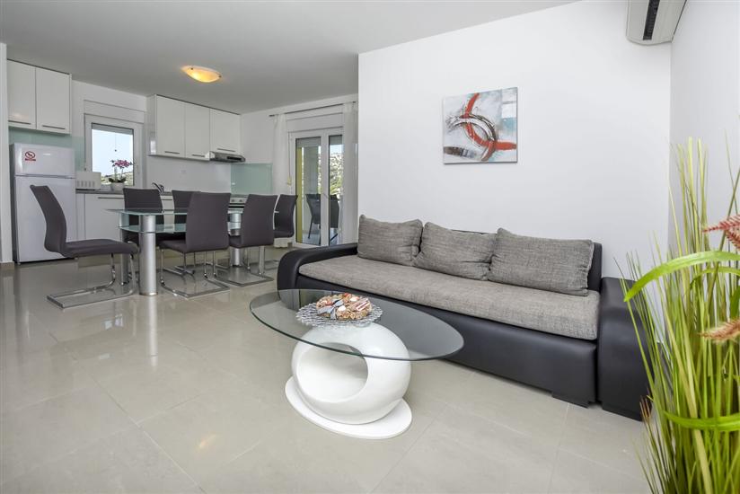 Apartment A3, for 5 persons