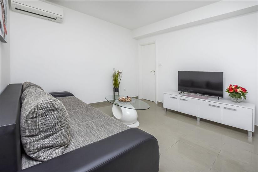 Apartment A3, for 5 persons