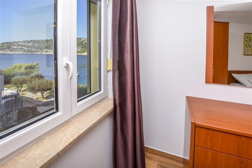 Apartment A5, for 5 persons