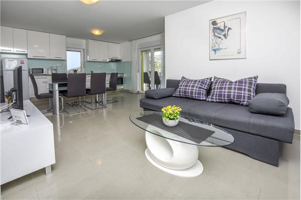 Apartment A5, for 5 persons