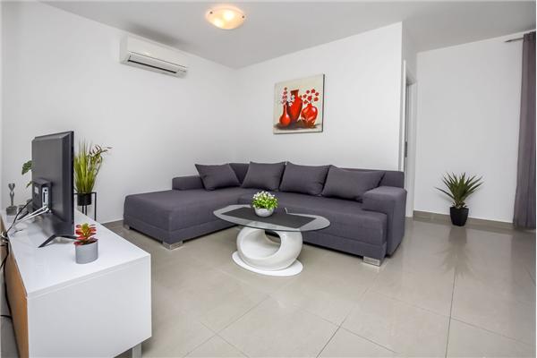 Apartment A6, for 5 persons