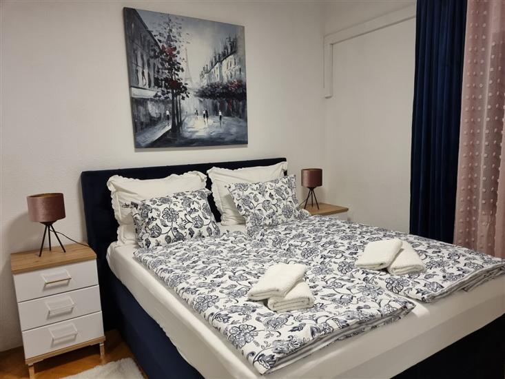 Apartment A1, for 6 persons