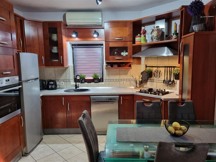 Apartment A1, for 6 persons