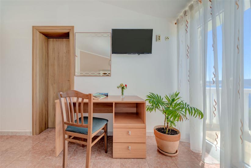 Apartment A3, for 8 persons