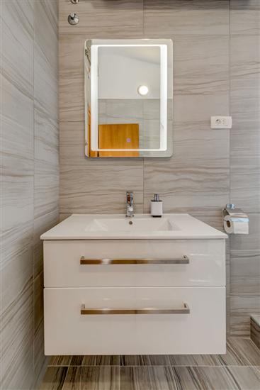 Apartment A3, for 8 persons