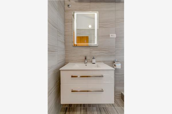 Apartment A3, for 8 persons