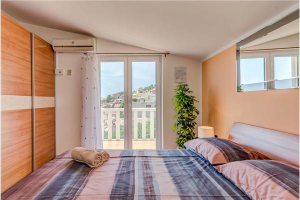 Apartment A3, for 8 persons