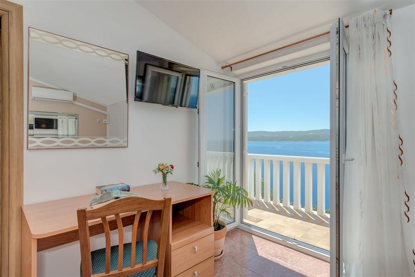 Apartment A3, for 8 persons