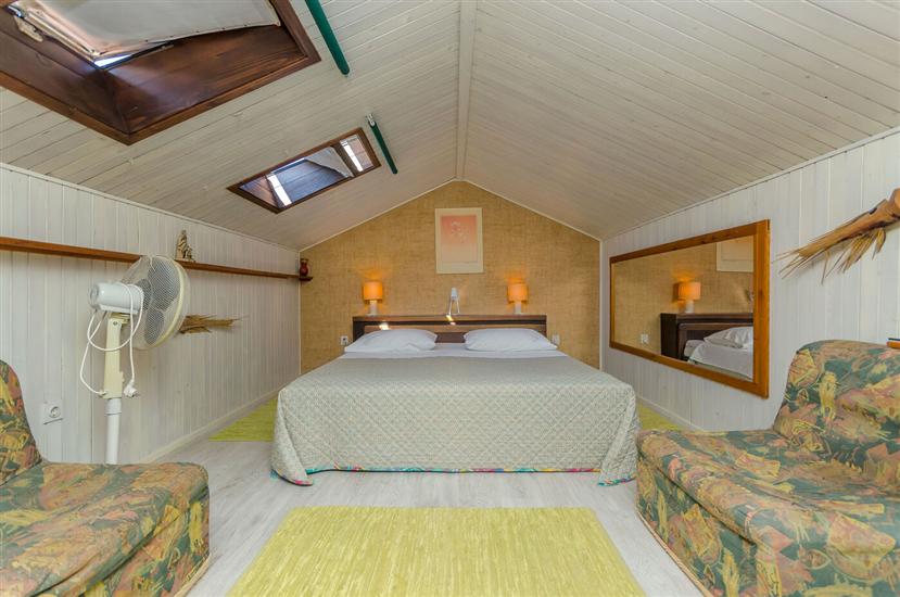 Apartment A7, for 4 persons