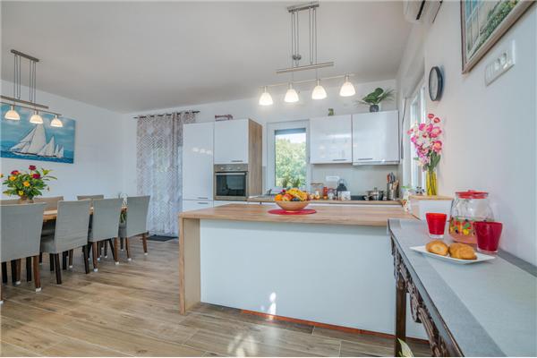 House K1, for 8 persons