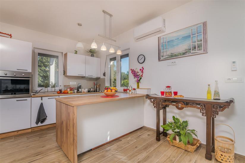 House K1, for 8 persons