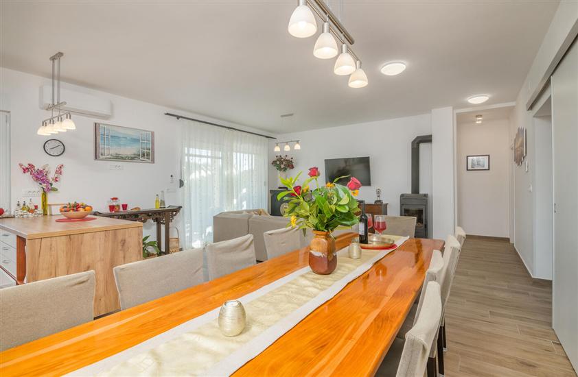 House K1, for 8 persons