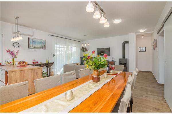 House K1, for 8 persons